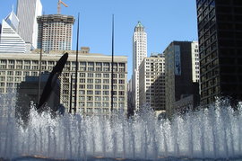 the fountain in daley plaza