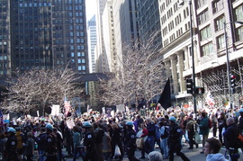 protesters arrive at the federal plaza