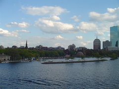 central view of boston from the longfellow bridge