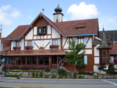 the bavarian inn in frankenmuth, michigan