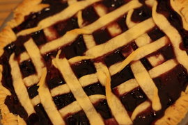 lattice work on the grape pie