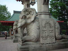 the elephant gate to the berlin zoo [2001.06.06]